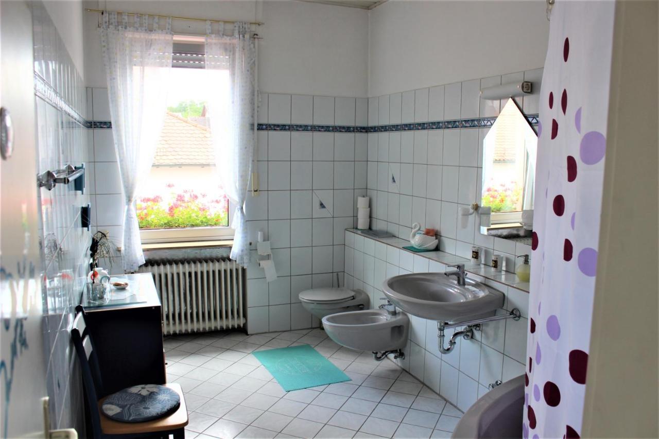 Hotel Zur Post Schwanheim Frankfurt am Main Ngoại thất bức ảnh